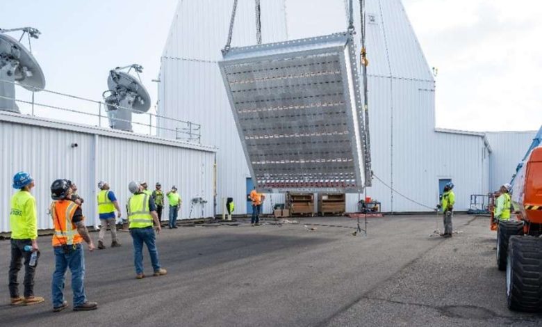 Aegis System Equipped Vessel Takes Shape: Lockheed Martin Delivers AN/SPY-7(V)1 Radar Antennas to Japan