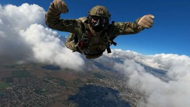 Collins Aerospace Introduces OXYJUMP™ NG Oxygen Supply System for Military Parachutists