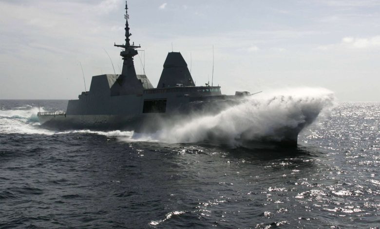 Naval Group signed a contract with ST Engineering Marine Ltd for the upgrade of the Formidable class frigates